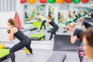 Фотография X-Fit Studio 4